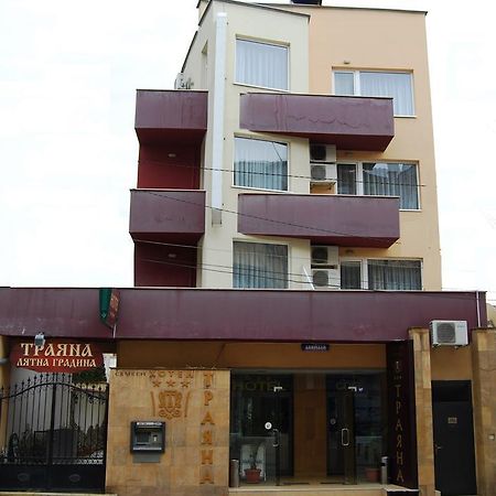 Hotel Trayana Stara Zagora Exterior foto